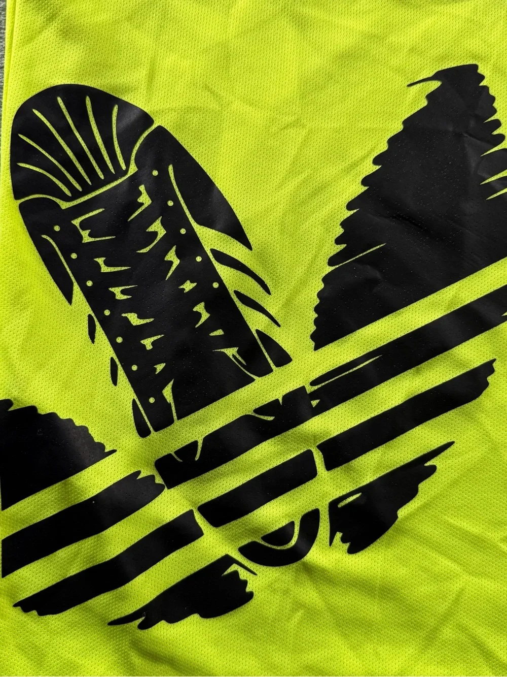 Adidas Climacool Athletic Size M T-Shirt Blue Neon Yellow Graphic Shoe Logo